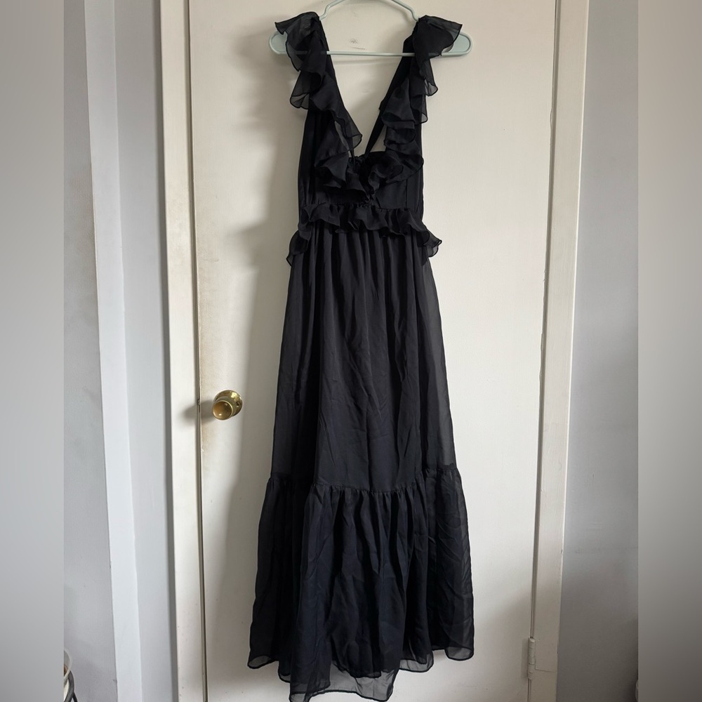 Abercrombie & Fitch Black Ruffled Maxi Dress